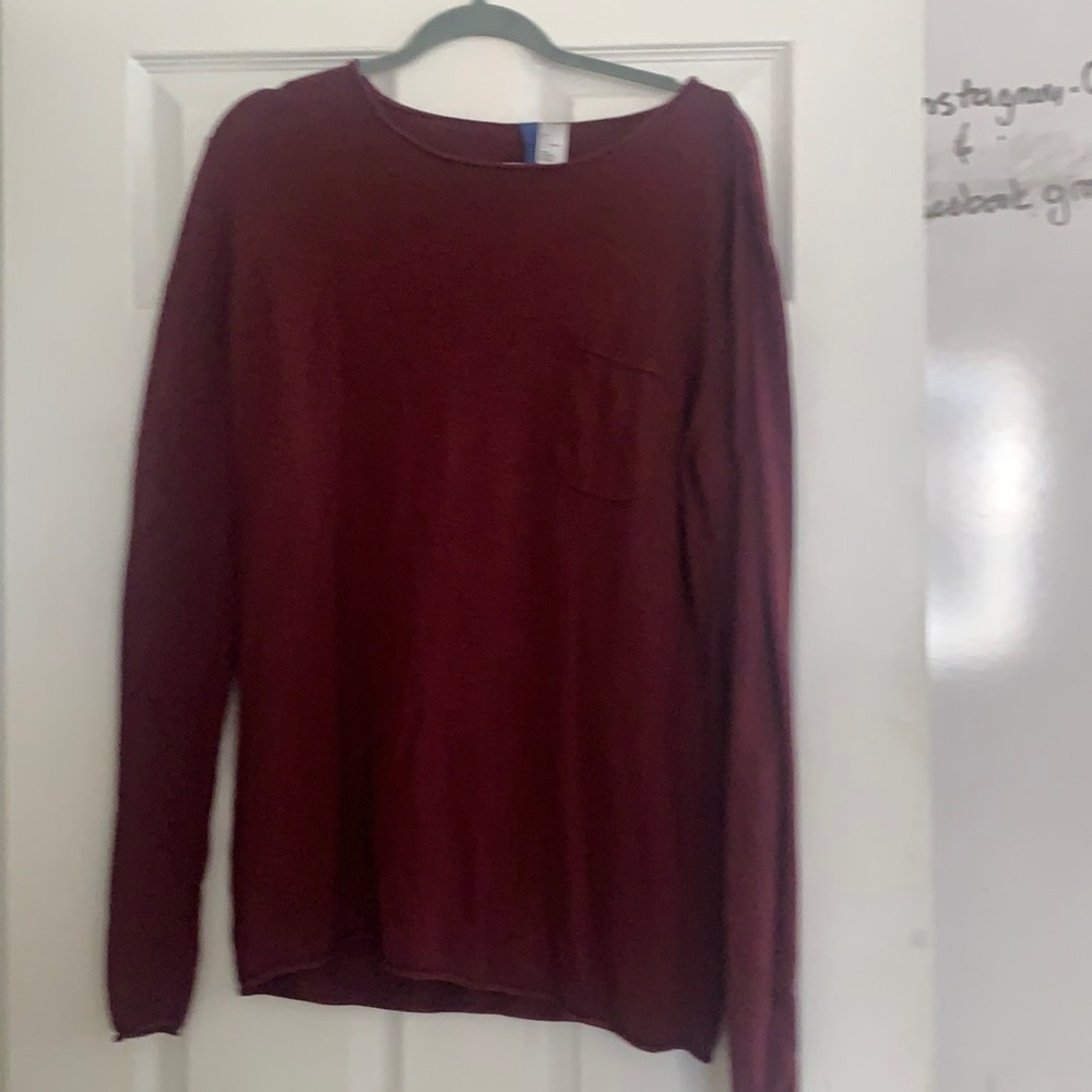 H&M burgundy long sleeve light sweater